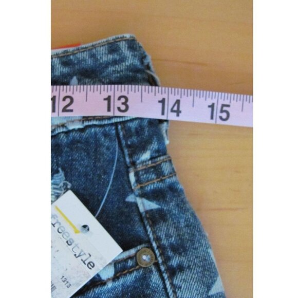 Freestyle Revolution Denim Cutoffs Distressed Star - Picture 11 of 12
